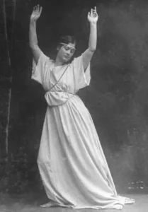 Κορμάκια Ρυθμικής: Isadora Duncan